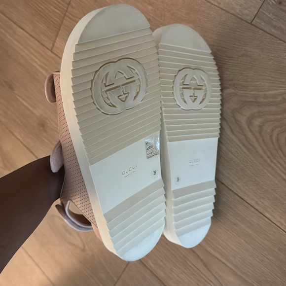 Gucci Leather Sandals - Picture 5 of 8